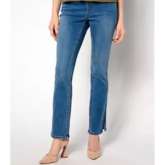 Isaac Mizrahi Live! Petite True Denim Slim Boot Jeans w/ Side-Seam Vent - Picture 1 of 1